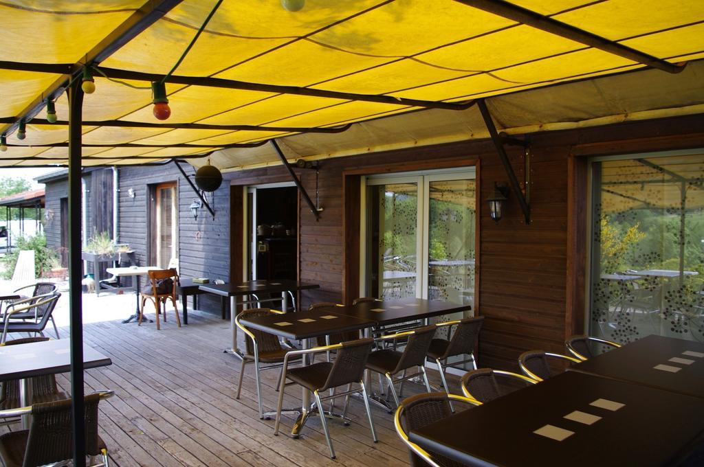 Les Roulottes et Cabanes du Livradois Cunlhat Extérieur photo