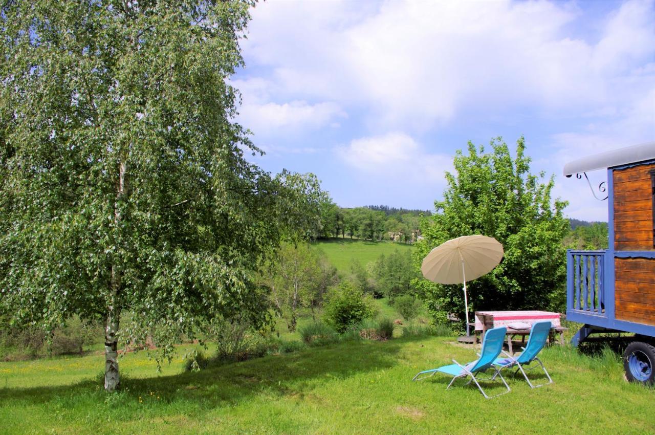 Les Roulottes et Cabanes du Livradois Cunlhat Extérieur photo