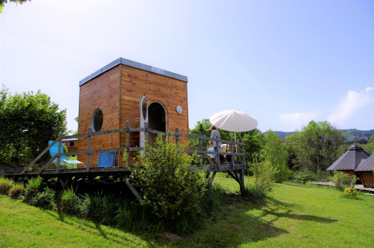 Les Roulottes et Cabanes du Livradois Cunlhat Extérieur photo
